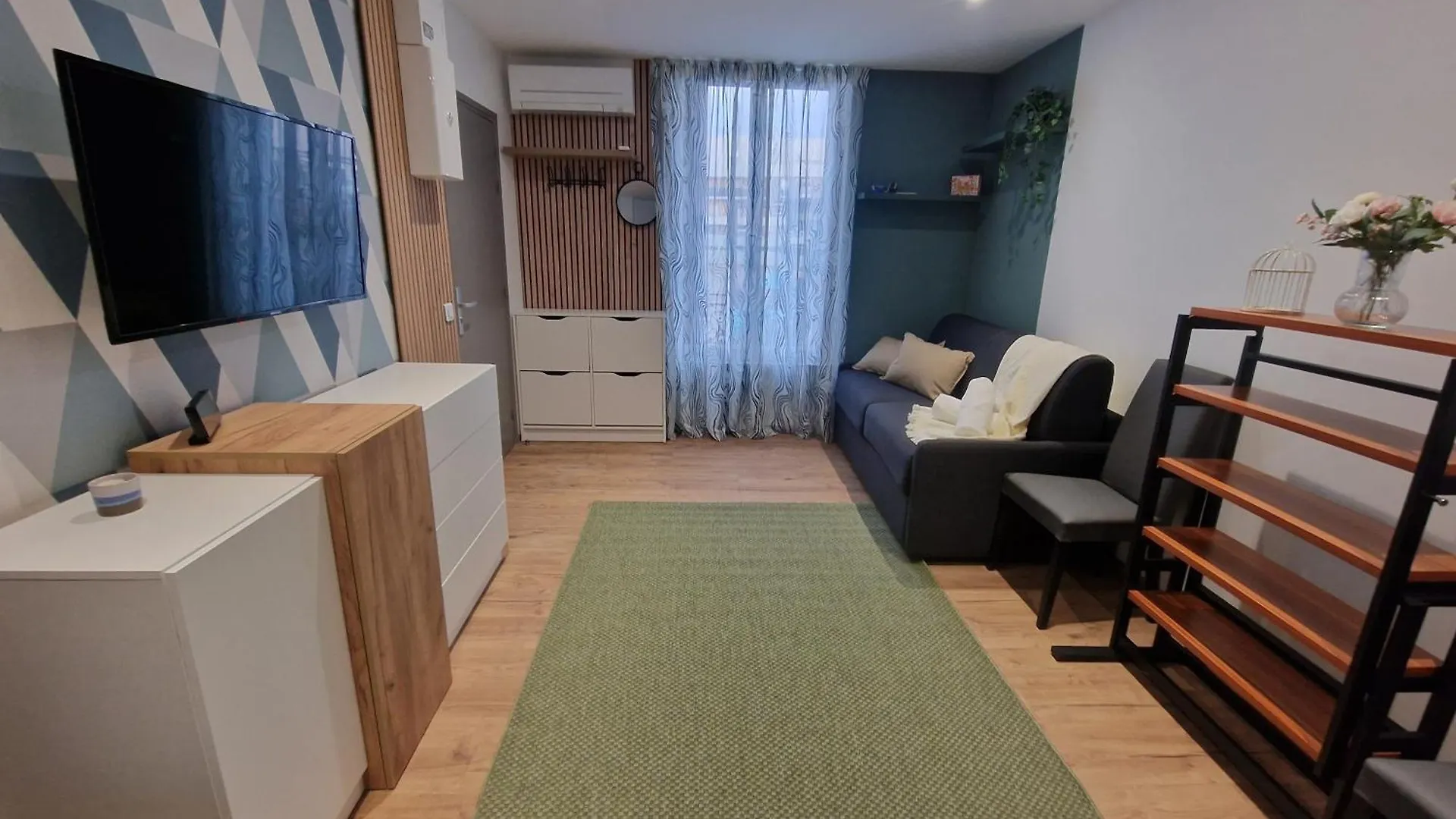 Maison D'Hotes Avec 3 Appartements Et Un Studio Viry-Châtillon