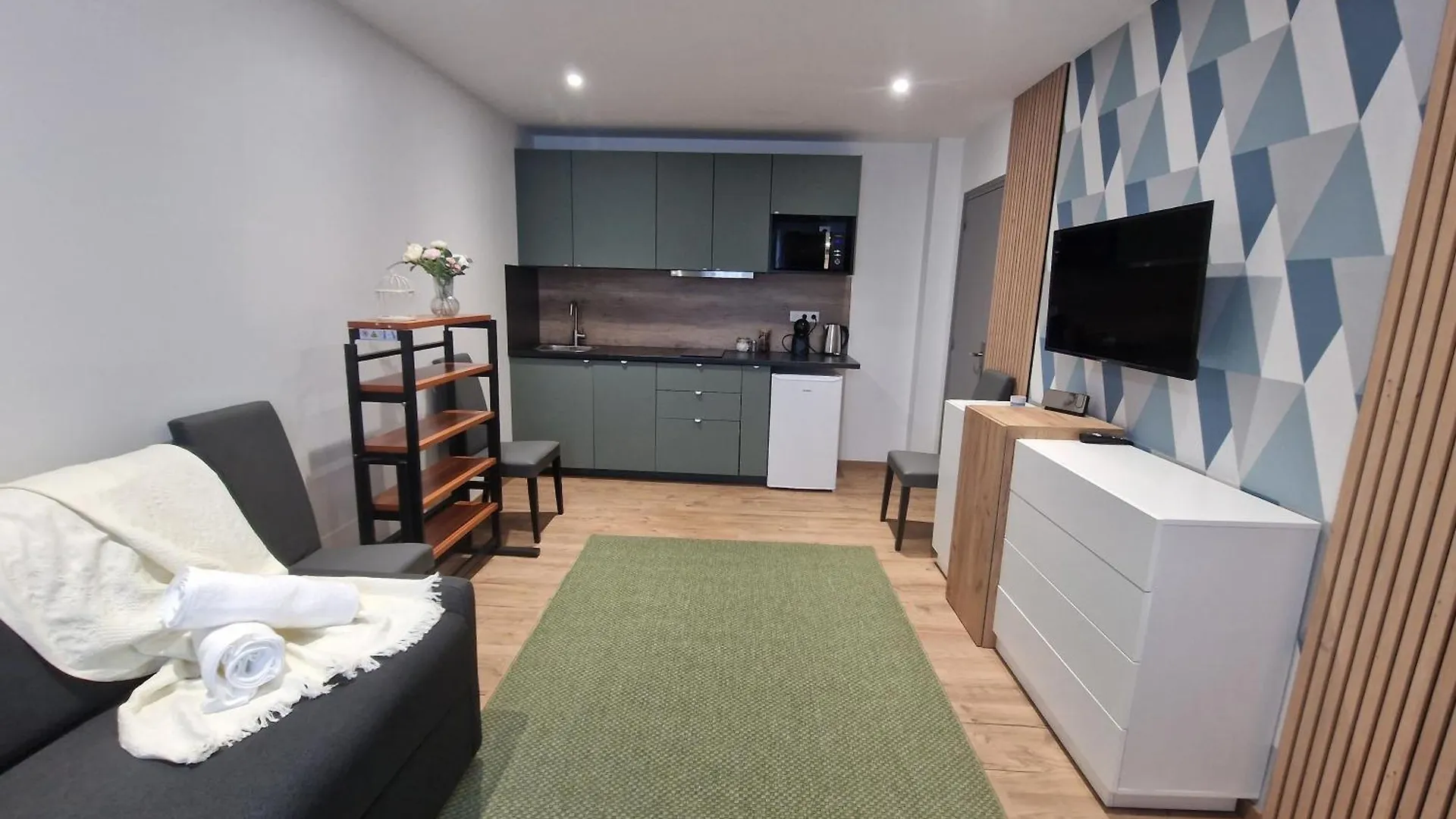 Maison D'Hotes Avec 3 Appartements Et Un Studio Viry-Châtillon