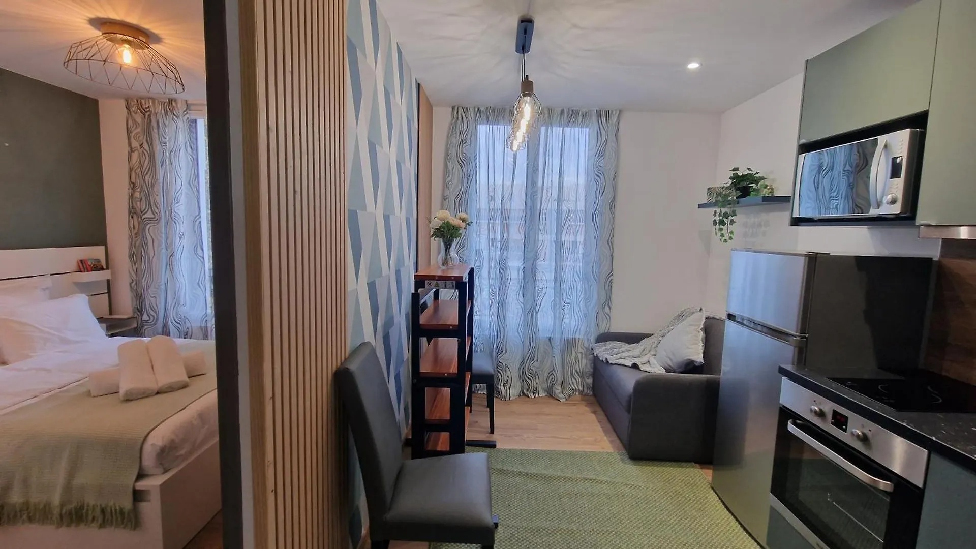 Maison D'Hotes Avec 3 Appartements Et Un Studio Viry-Châtillon France