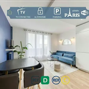 The Blue And Gold Cocoon Appartement